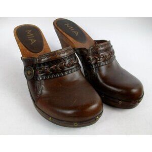 Mia wooden mules tooled and braided leather / metal studs browns womens size 8